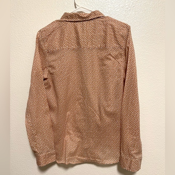 Halogen (Nordstrom) Women’s Button Down Blouse, Medium - Picture 6 of 7